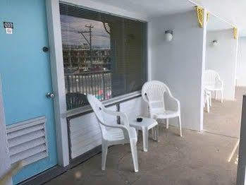 شمال وايلدوود Isle Of Capri Motel المظهر الخارجي الصورة
