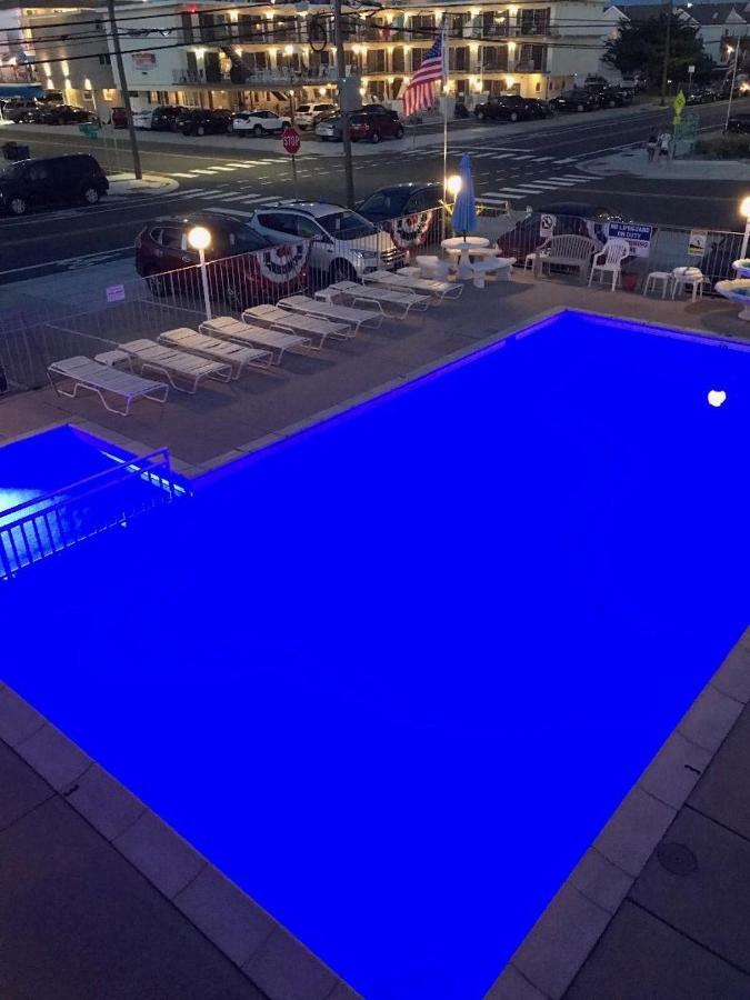 شمال وايلدوود Isle Of Capri Motel المظهر الخارجي الصورة